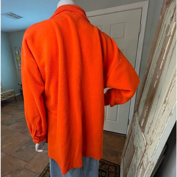 Women’s Shacket Size XL Moda International Red/Orange Fleece Sharktooth Buttons - Picture 2 of 15